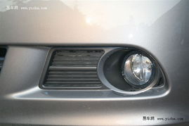 霧燈 行車安全的隱形守護(hù)者